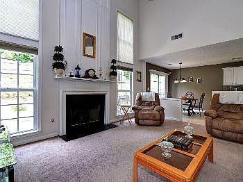 3rd image of 407 Yarrow Way