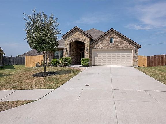 3rd image of 103 Timberline Dr