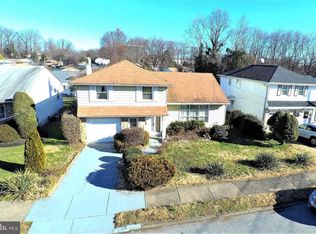 605 Laramie Pl, Philadelphia, PA 19115