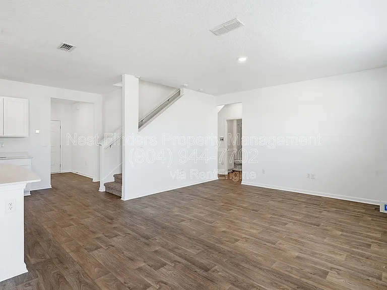 190 Ardila Cir — Photo 12