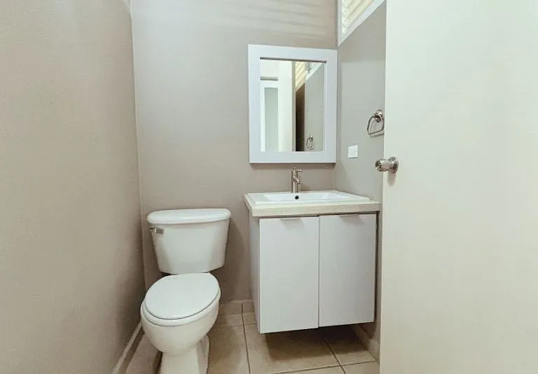 Urb Miraflores 31103 Calle Camelia — Photo 13
