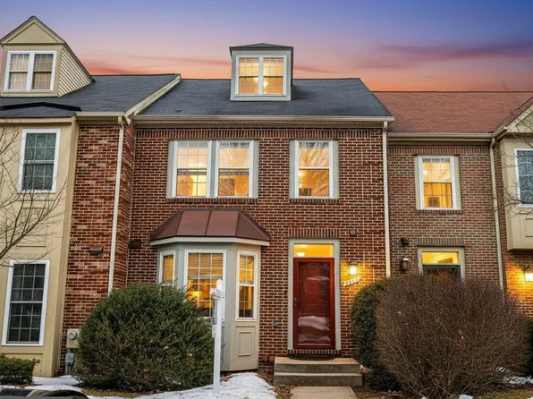 8022 Upperfield Ln, Owings Mills, MD 21117