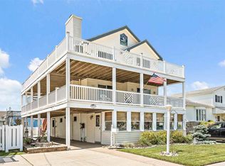 208 W Walnut Ave, North Wildwood, NJ 08260