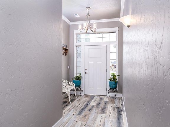 4th image of 3910 Equinox Ct
