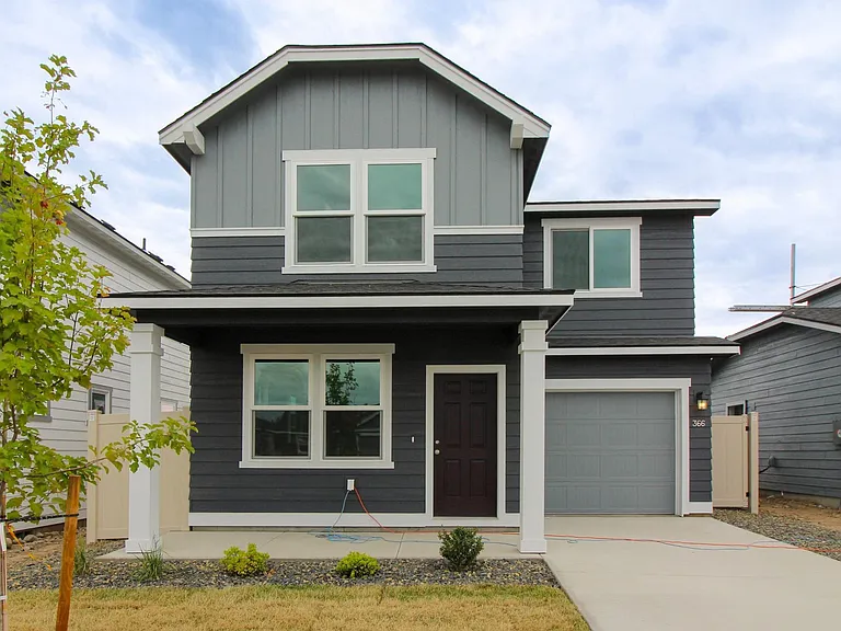 366 Aeon Dr — Photo 1