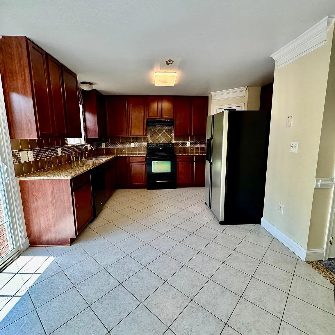 2 bed, 2.5 bath, 1240 sqft, $1,700 — Photo 1