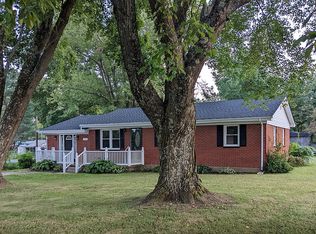 145 Tabor Rd, Jeffersonville, KY 40337