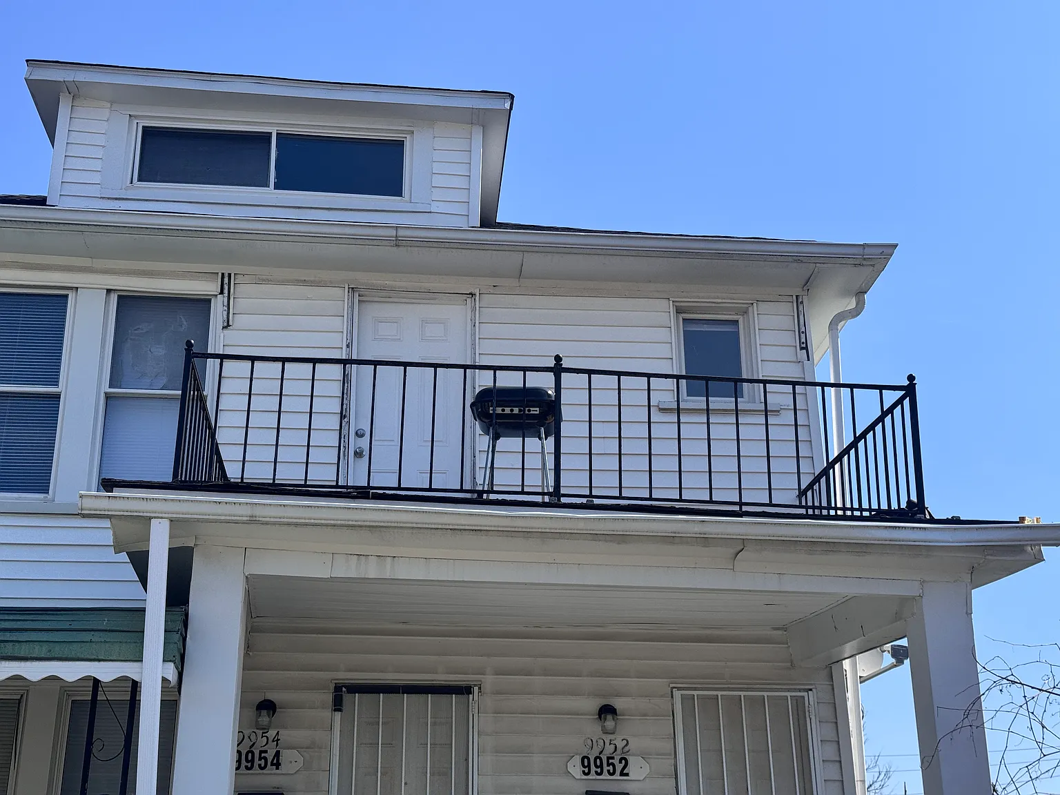 2 bed, 1000 sqft, $1,000 — Photo 2