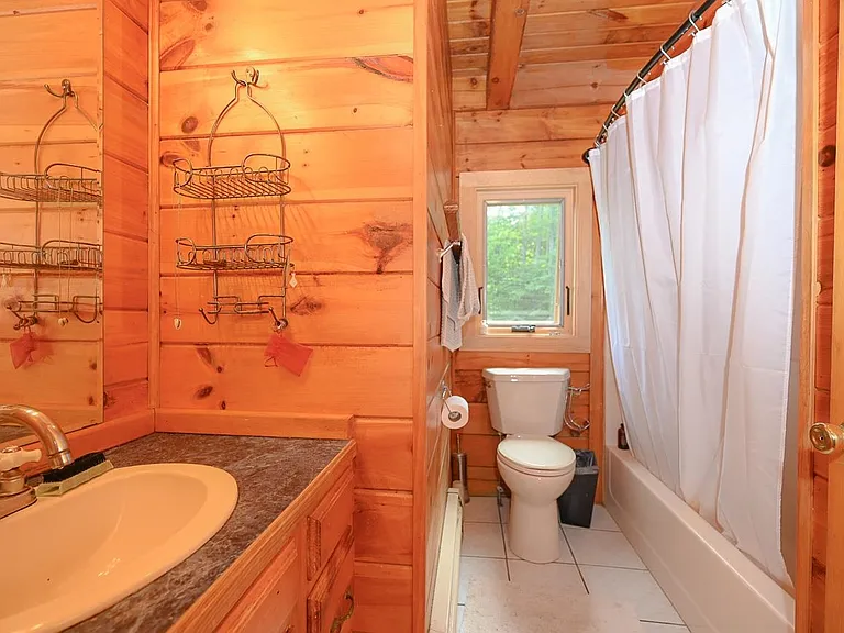 66 Ledge Farm Rd — Photo 15