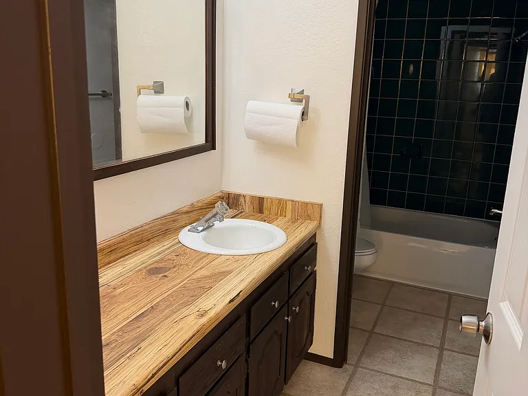 1166 Rimrock Dr — Photo 7
