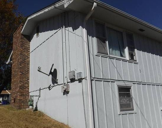 3rd image of 1501 Knollcrest Dr