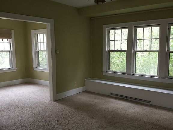 3rd image of 317 S Bend Blvd