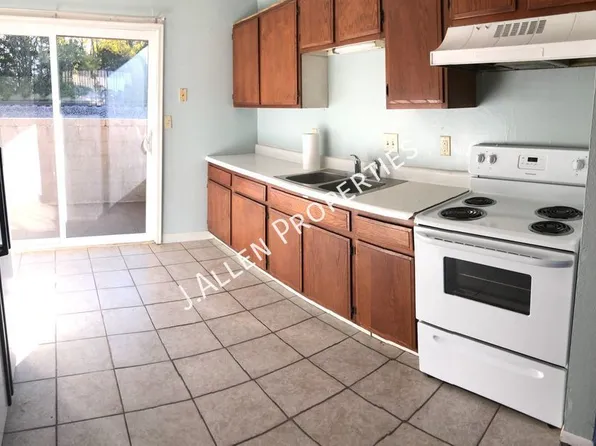 113 Gold Strike Dr APT 2, Norfolk, NE 68701