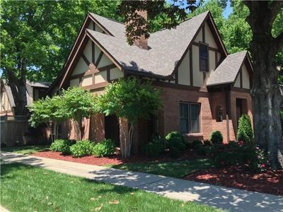 1000 N 16th St, Nashville, TN, 37206