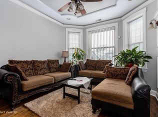 1857 N Albany Ave #2, Chicago, IL 60647