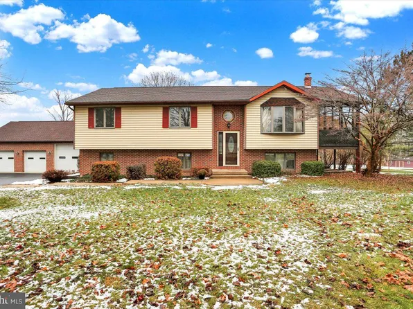 241 Salem Church Rd, Hamburg, PA 19526