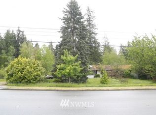 18717 North Rd, Bothell, WA 98012