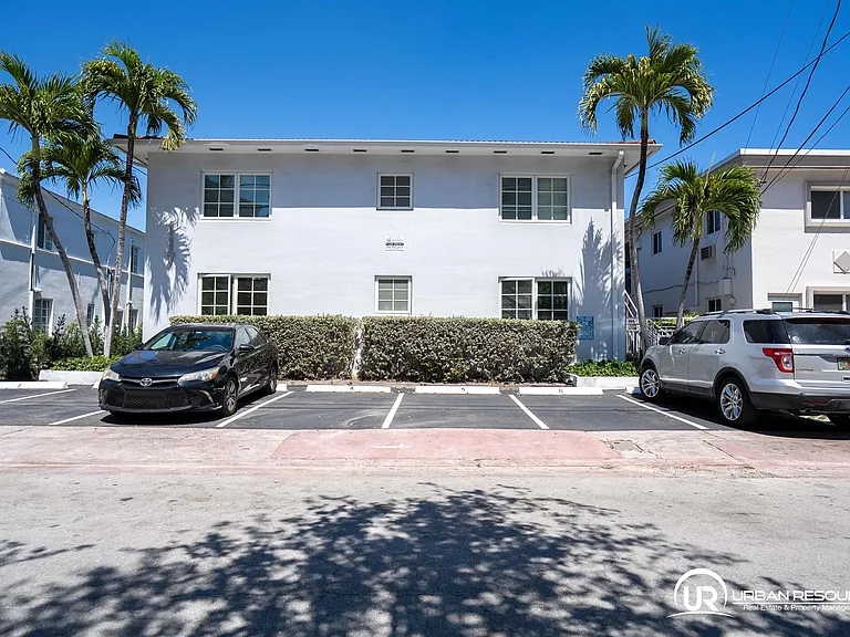 117 S Shore Dr #8 — Photo 10
