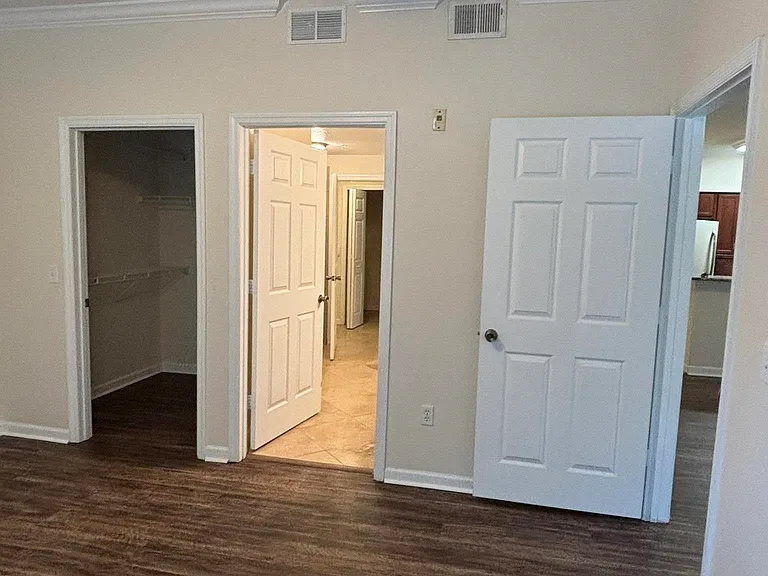2801 Chancellorsville Dr #312 — Photo 23