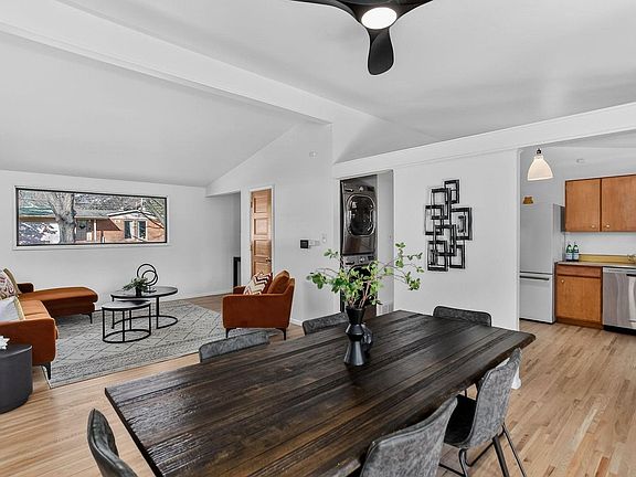 3rd image of 80 S 33rd St