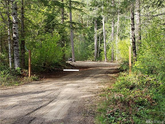 2nd image of 951 N Duckabush Dr