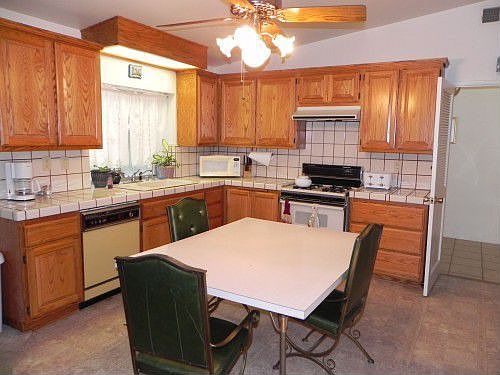 2nd image of 15840 Silver Star Ln
