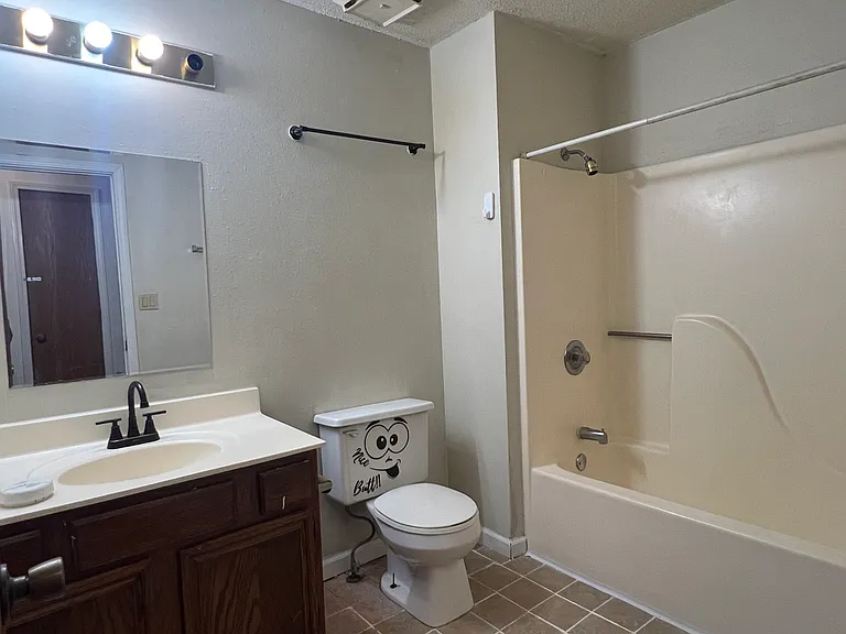724 Clinkscales Rd — Photo 9
