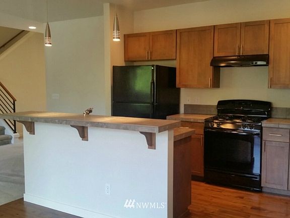 4th image of 1309 158th Street SW #11