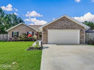 197 Windward Way Dr, Folkston, GA 31537