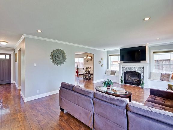 4th image of 3753 Electra Way