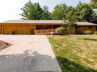 1060 Whitrock Ave, Wisconsin Rapids, WI 54494