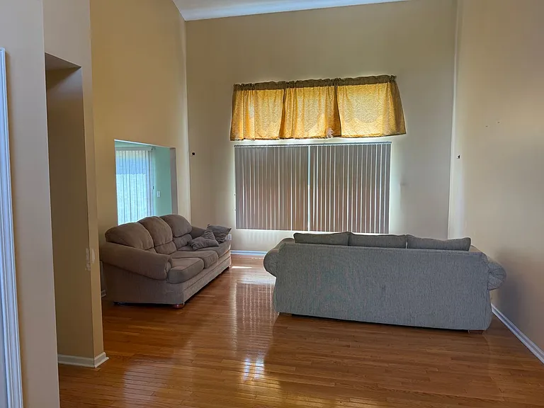 4674 Carter Pl — Photo 4