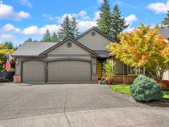 16155 Trail Dr, Oregon City, OR 97045