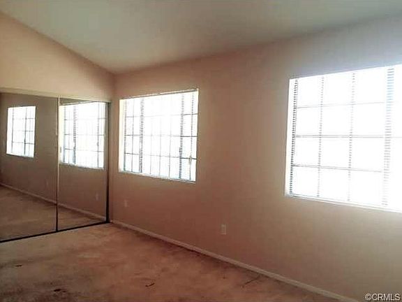 4th image of 1113 E Grand Ave APT A
