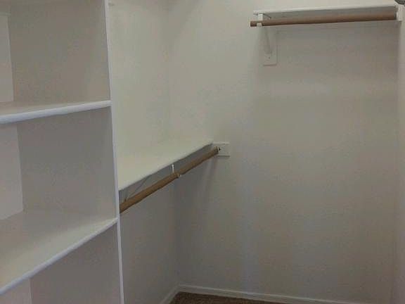 2nd image of 3061 E Colonial Pl