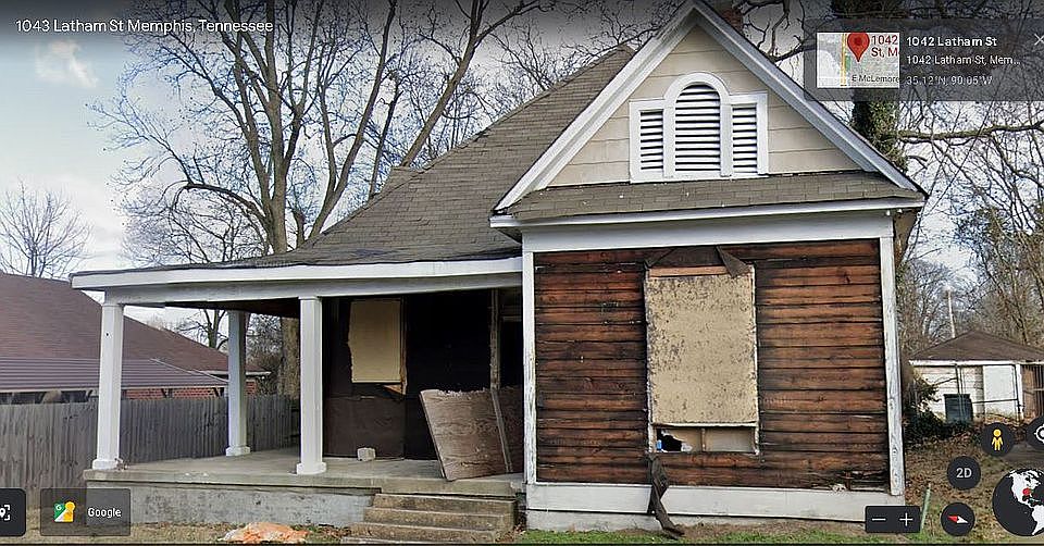 1st image of 1042 Latham St