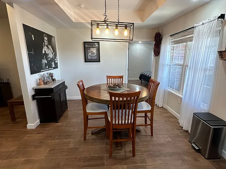 2405 Joes Ln — Photo 8