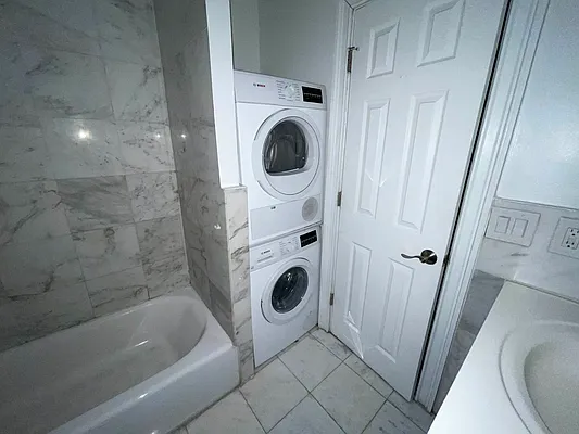 Rented by EXR | media 17