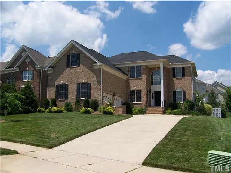 9705 Heathermill Ln — Photo 13