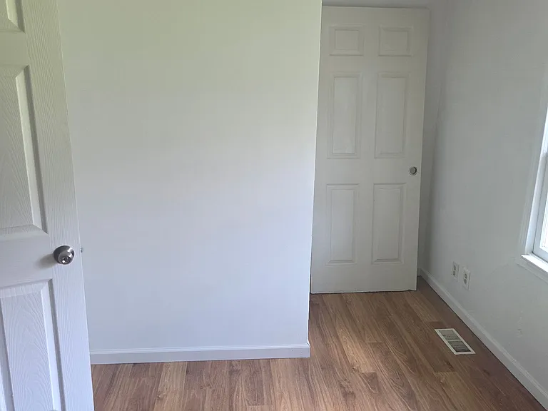 22115 Springbrook Ave — Photo 10