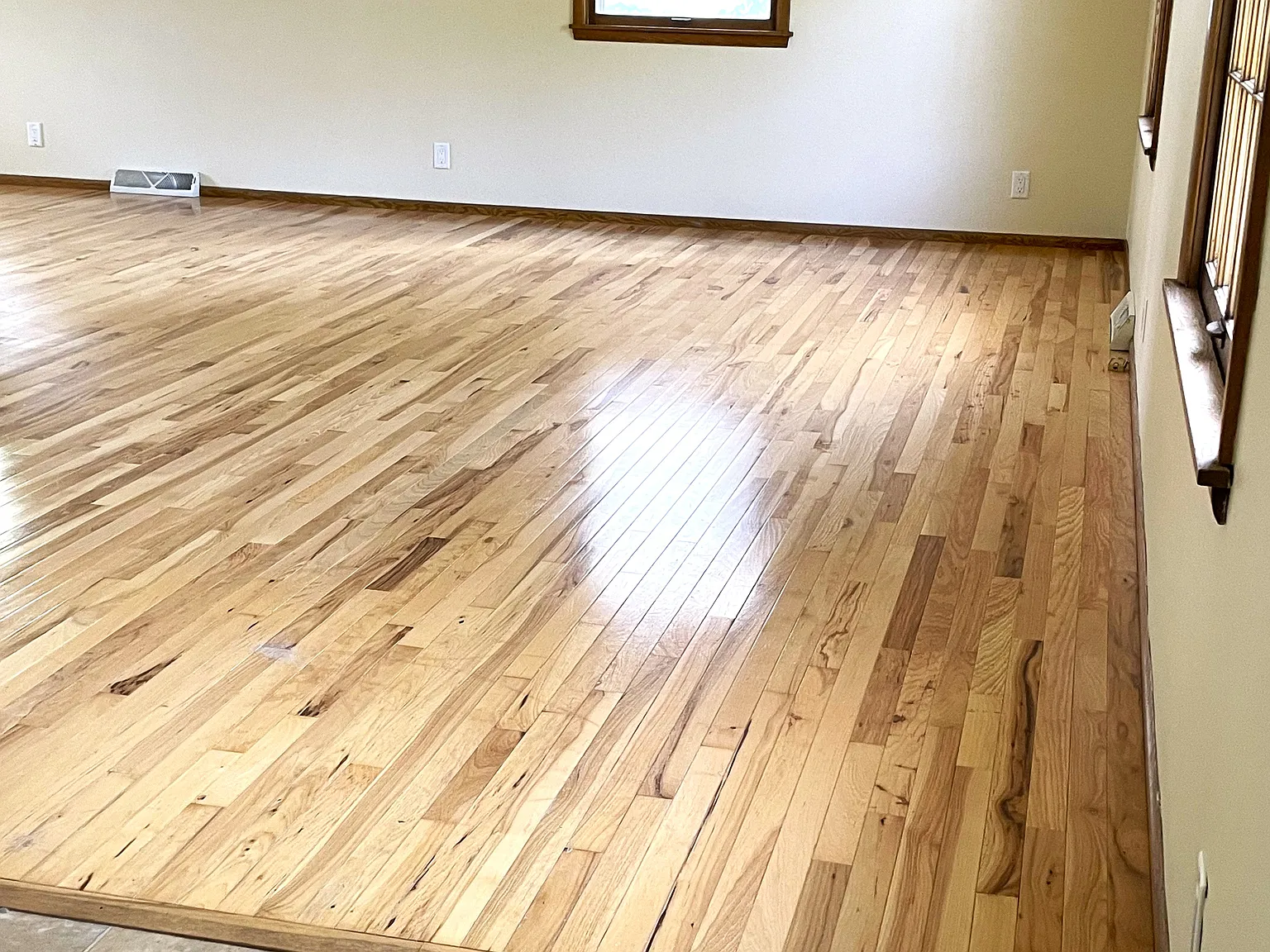 3 bed, 1600 sqft, $2,300 — Photo 3