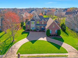 471 Bay Point Dr, Gallatin, TN 37066