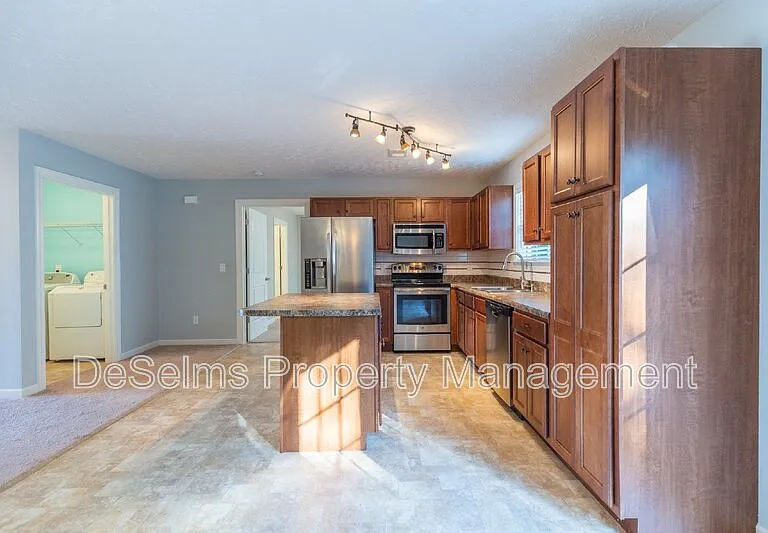 1536 Passage Dr — Photo 7