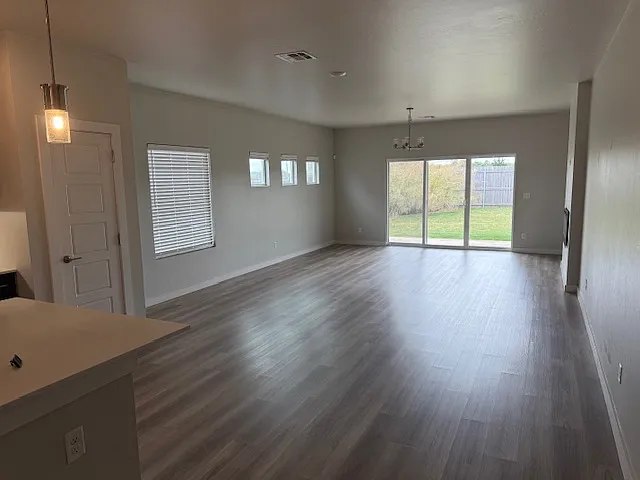 8100 NW 151st Cir — Photo 6