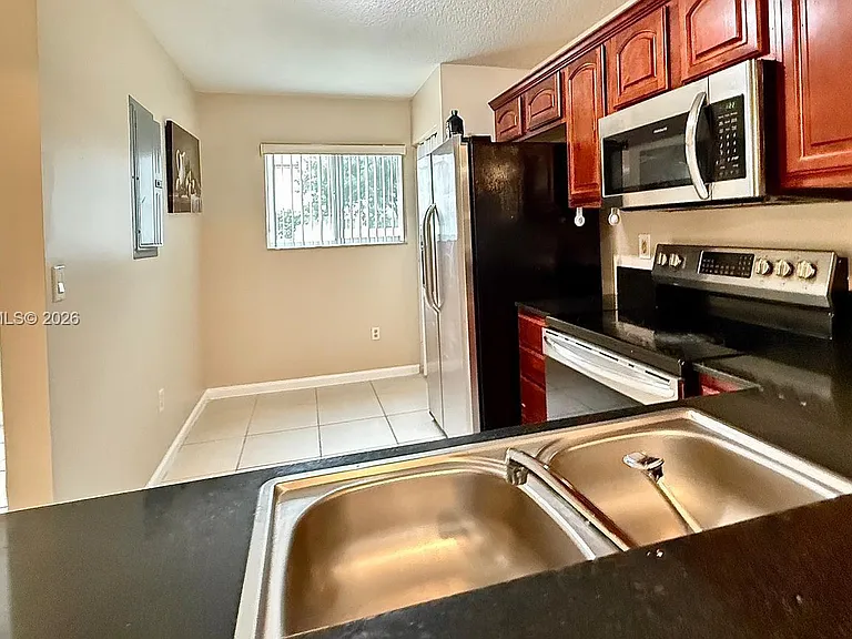 6631 Winfield Blvd #36 — Photo 3