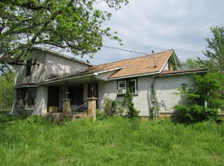 8274 Blackwell Rd, Mountain Grove, MO 65711