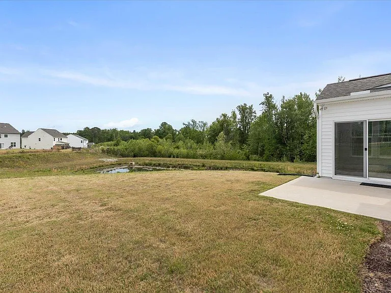 155 Bourne Dr — Photo 47