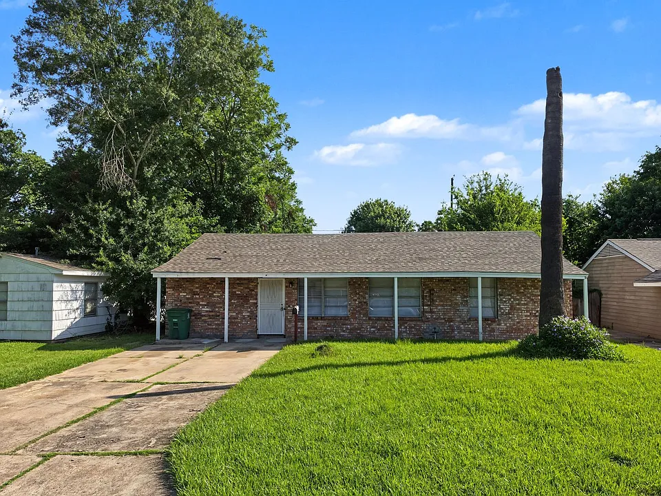 5427 Willow Glen Dr