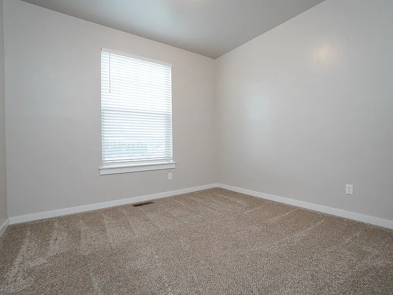 1187 W Davenport St — Photo 4