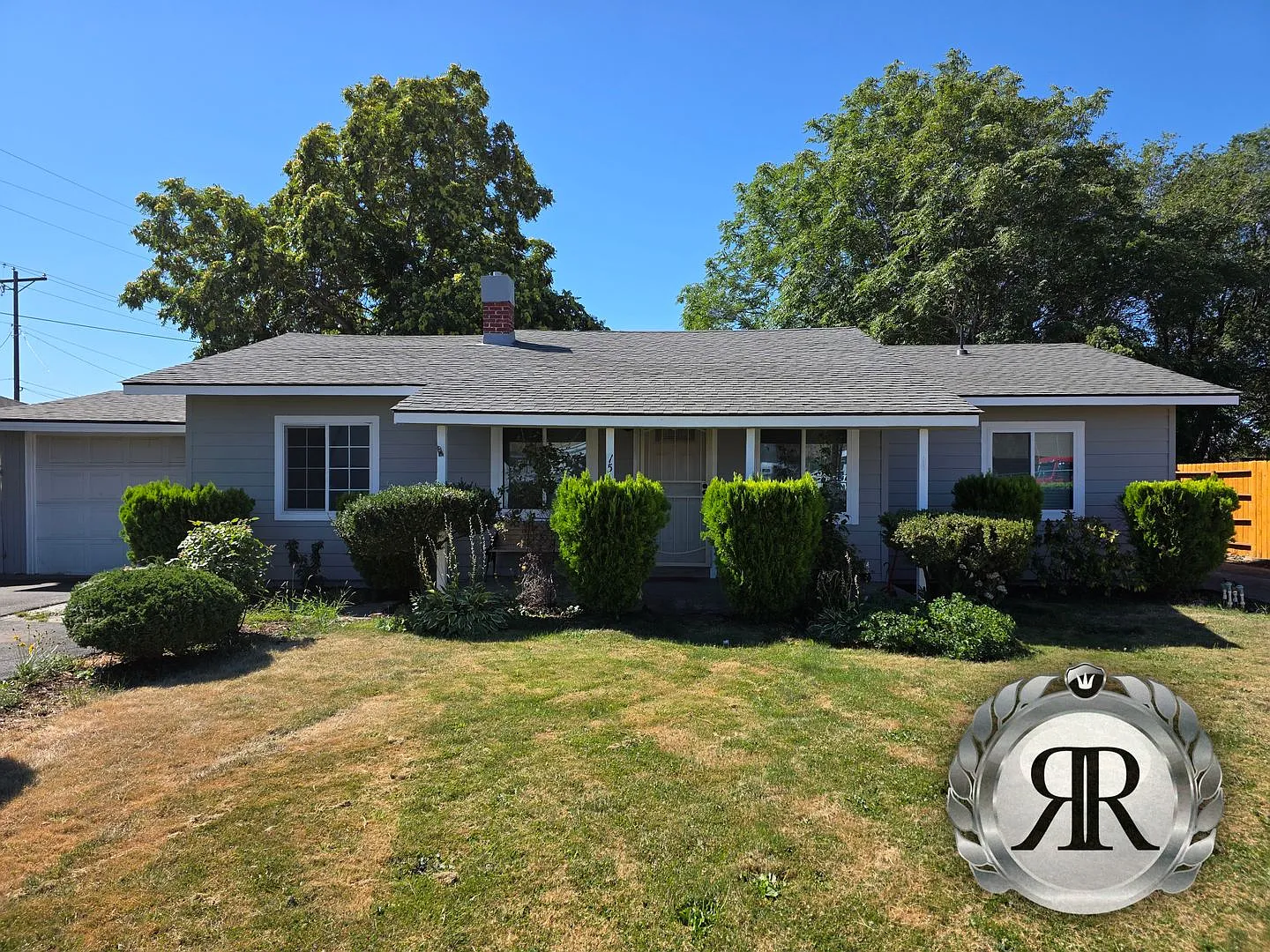 3 Bedroom, 1 Bath, Fenced Yard — Photo 1